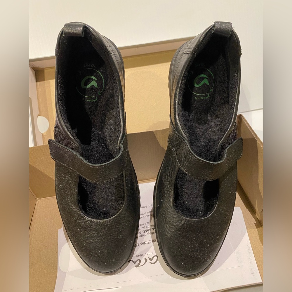 Ara Black Leather Shoes